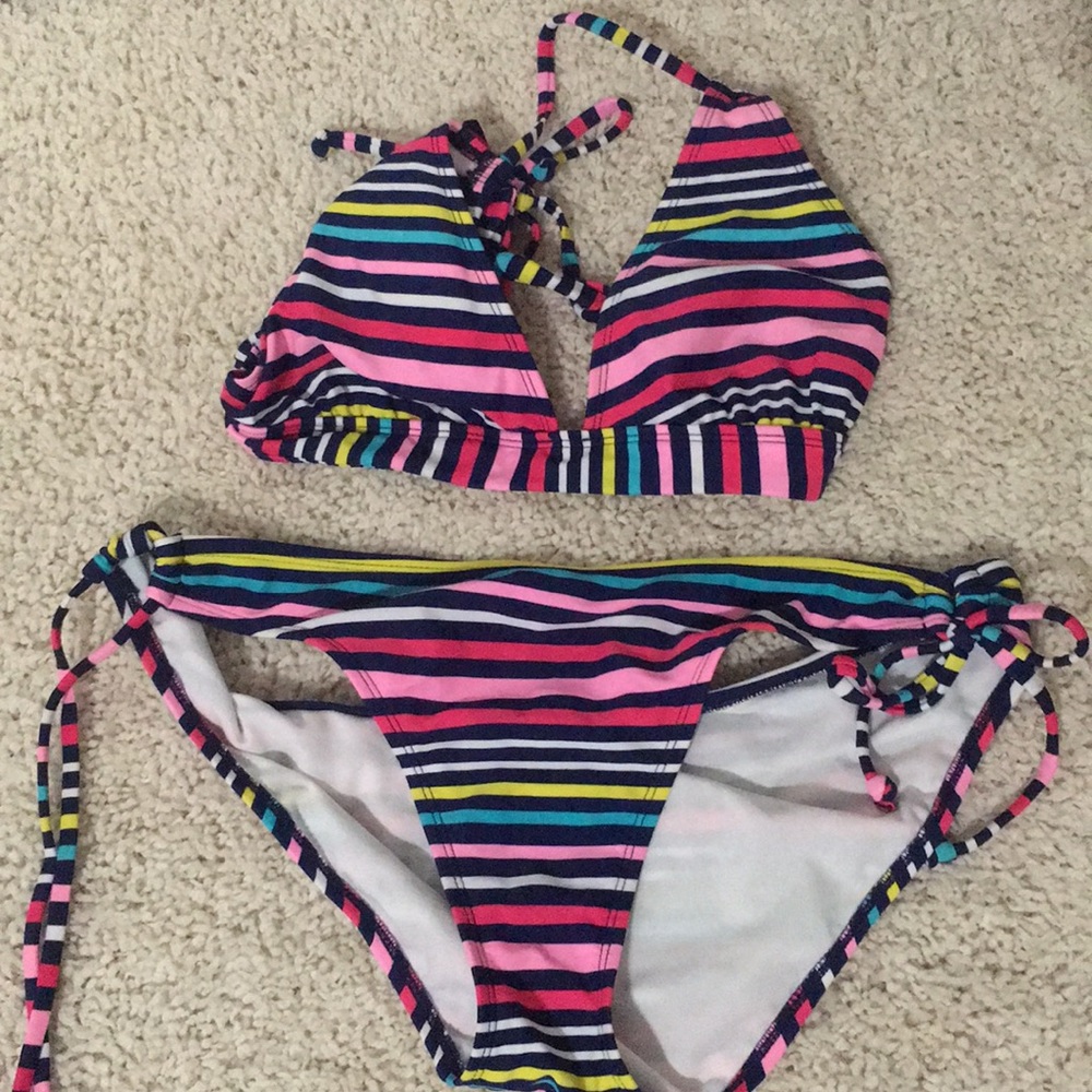 Stripped suit